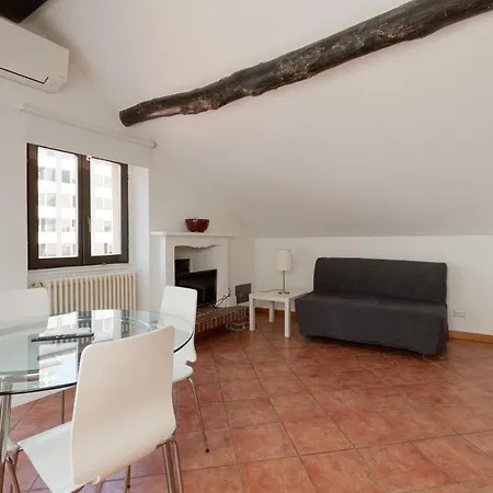 Corso Balcony Appartamento Milano
