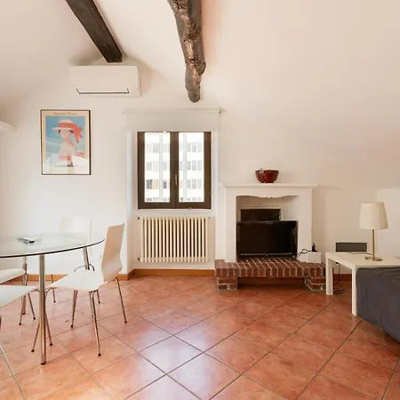Corso Balcony Apartment
